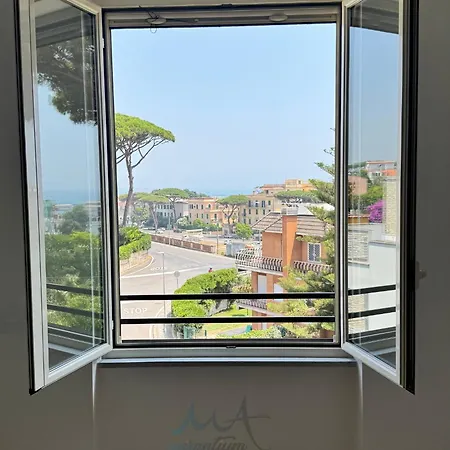 Mirantium - - Santa Teresa Nyaraló Anzio